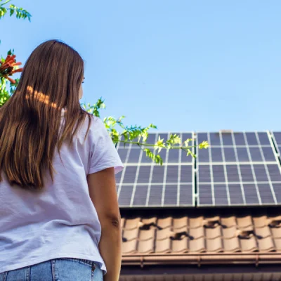 Energía solar para entornos Industrial, residencial y agropecuaria